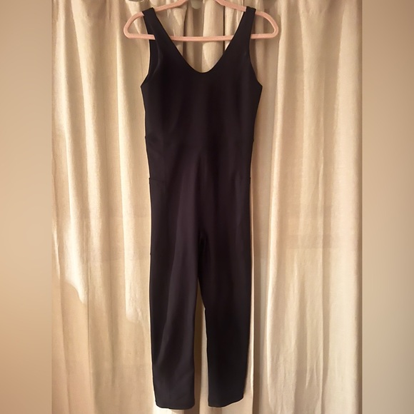 Old navy one piece work out jumper - Picture 1 of 3